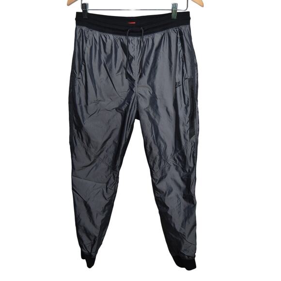 Nike Woman's T2 Woven Tech Small Deep Pewter Lightweight Athletic Jogger - Picture 1 of 10